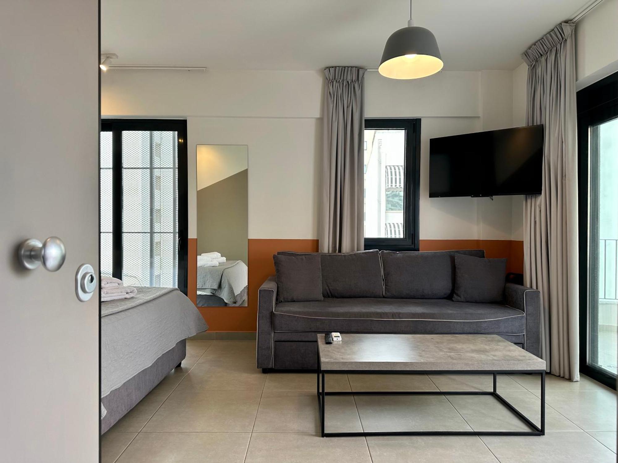 M & M - Boutique Apartments Афины Экстерьер фото